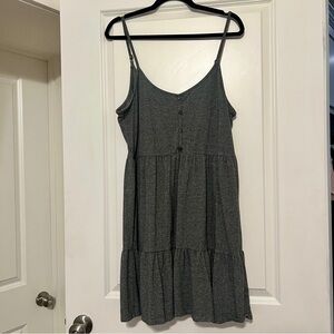 WILD FABLE GRAY CUTE TIERED DRESS - SIZE XL
